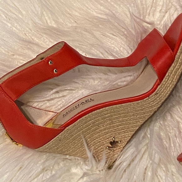 Michael Kors Red Wedge Sandals - Picture 4 of 8